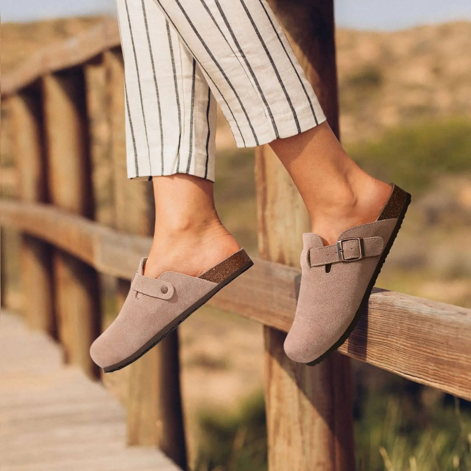 HARMO OLD MONEY SUEDE Clog